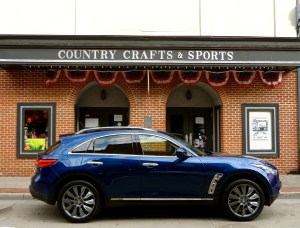 Storefront that is visible in "Field of Dreams" near where Ray (Kevin Costner) is searching for Moonlight (Burt Lancaster) in Chisholm, MN (actually Galena, IL).